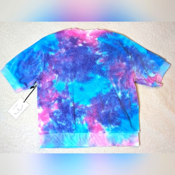 Electric & Rose tie dye cotton candy short sleeve sweat shirt.  NWT size small - Picture 4 of 5